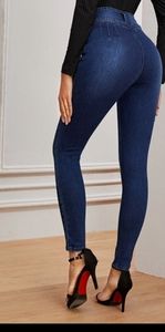 Dark wash high-waisted high stretch skinny jeans